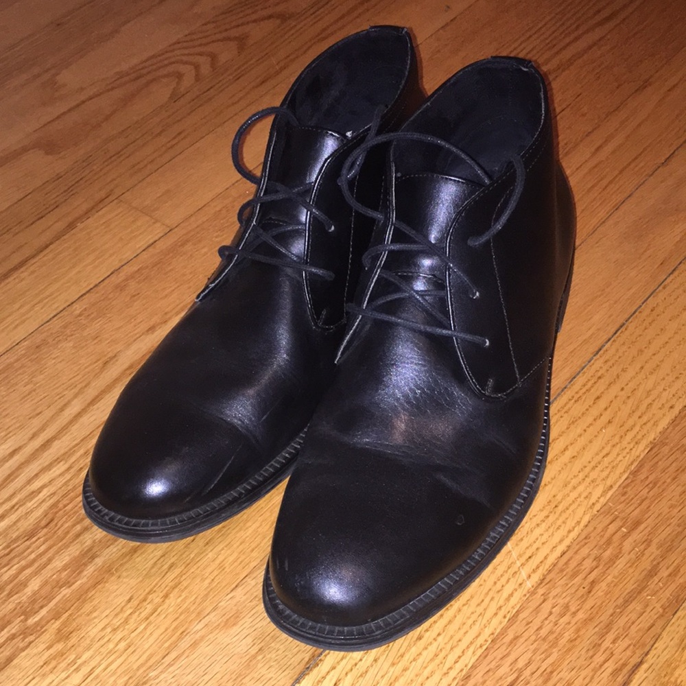 Deer stags dress shoe